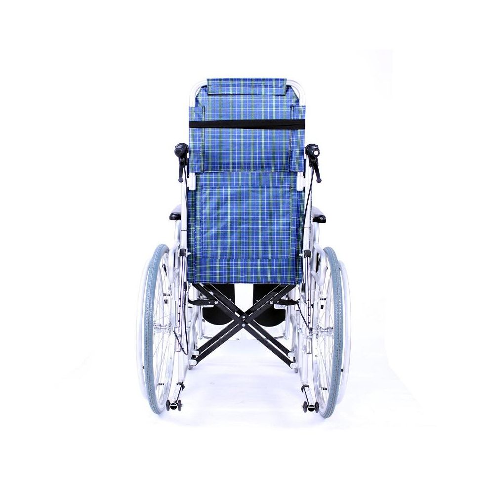 Универзална инвалидска количка со подвижен наслон и папучи кои се подесуваат - стандард DY